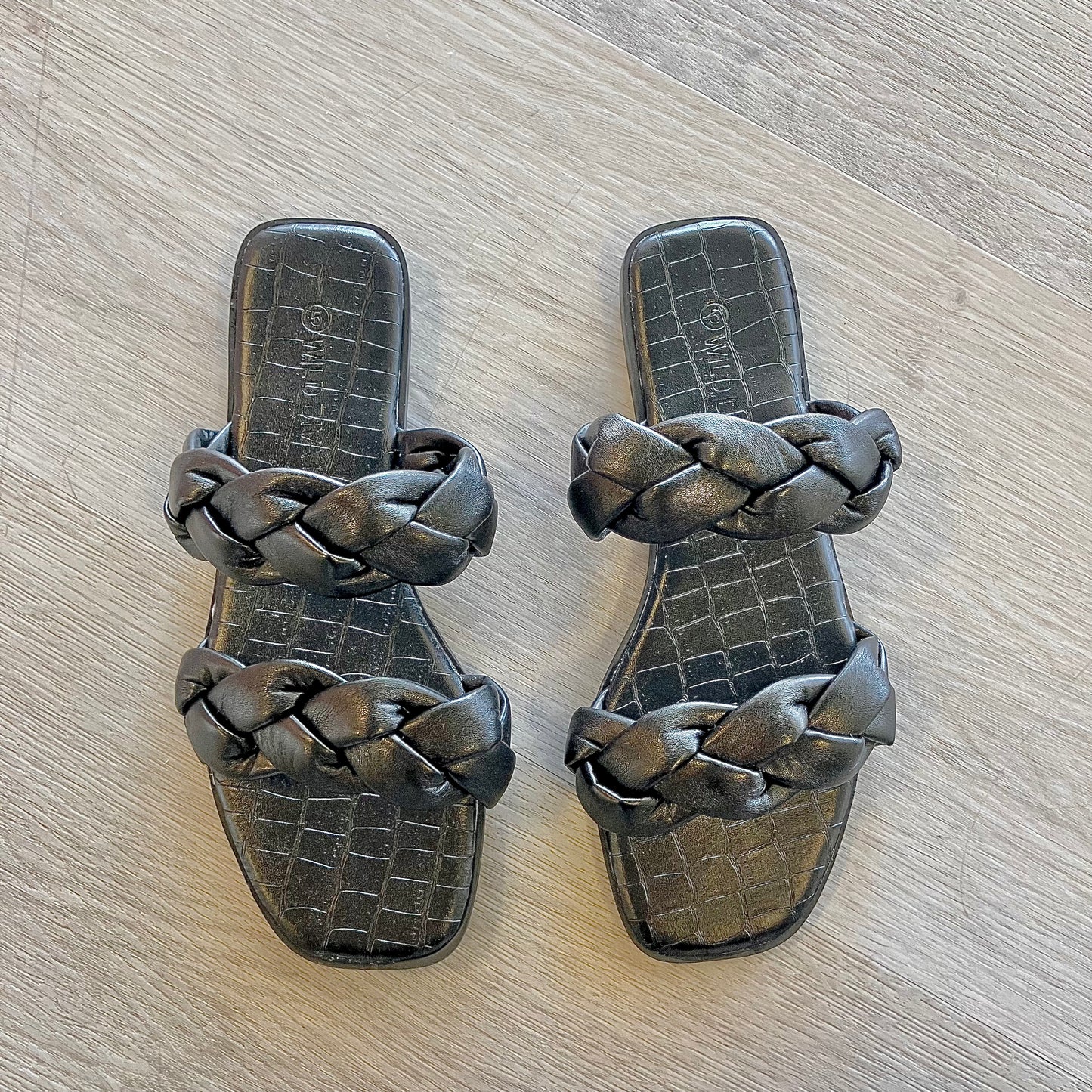 My Way Sandals (Black)